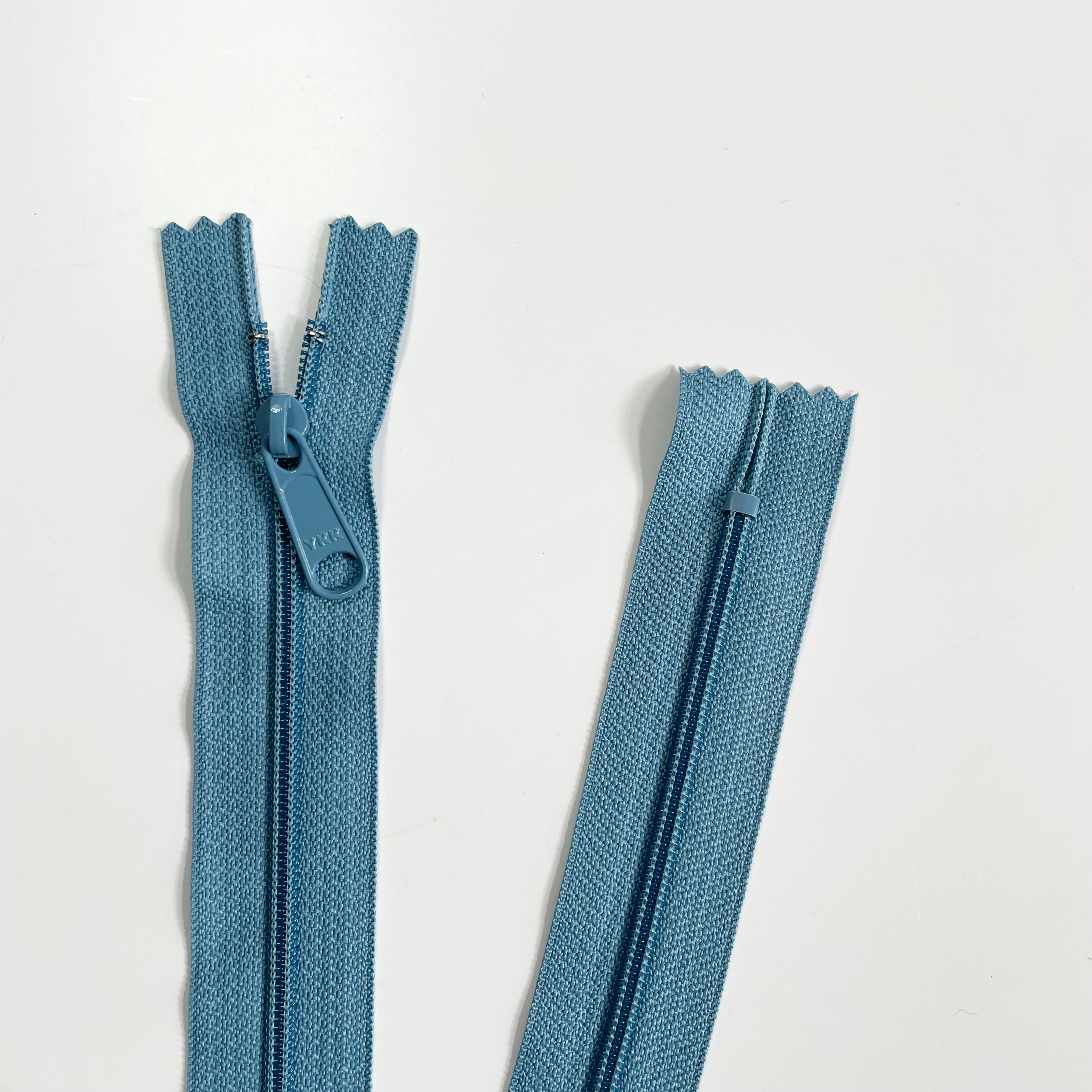 YKK Nylon Coil Long Pull Zipper - 24"
