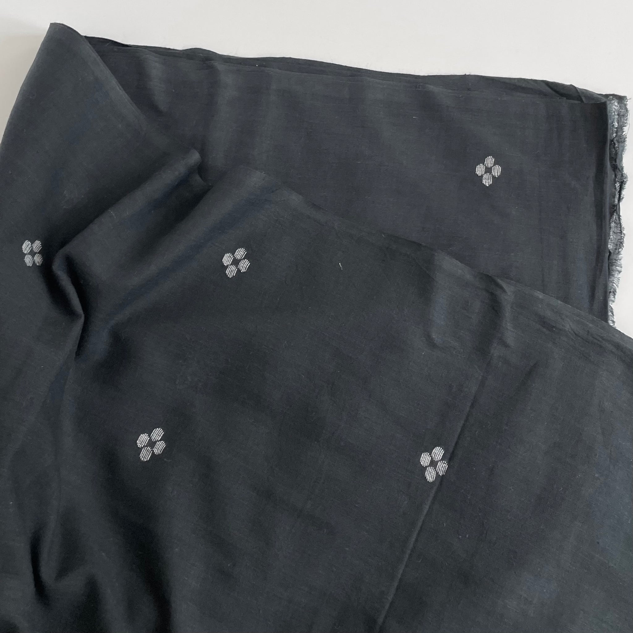 2-1/2 yard Remnant : Merchant & Mills Indian Jamdani Cotton - Tic Tac Toe