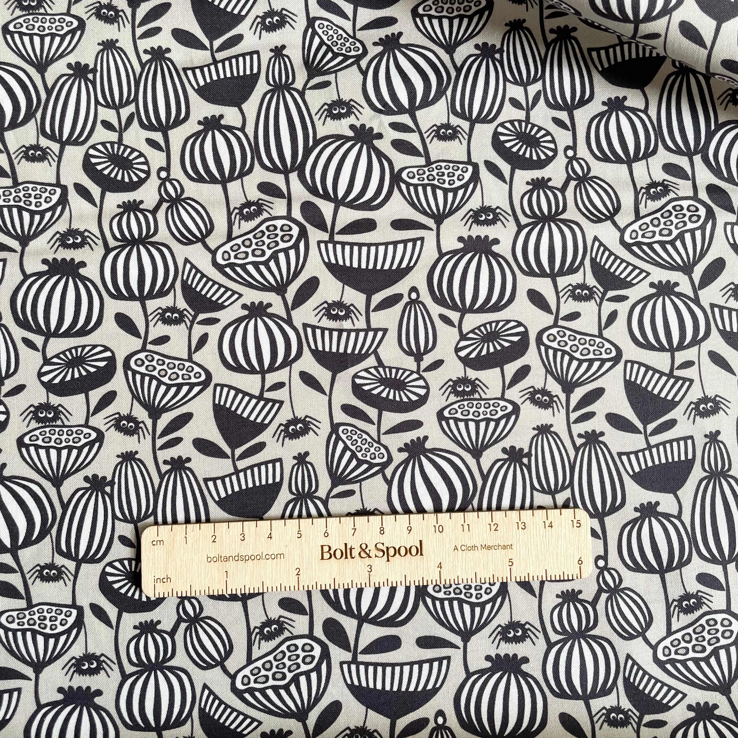 Cloud9 Organic Cotton : Gothic Whimsy - Spiders Garden