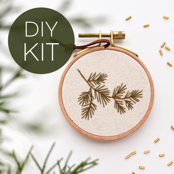 Matryoshka : Christmas Pine Embroidery Kit