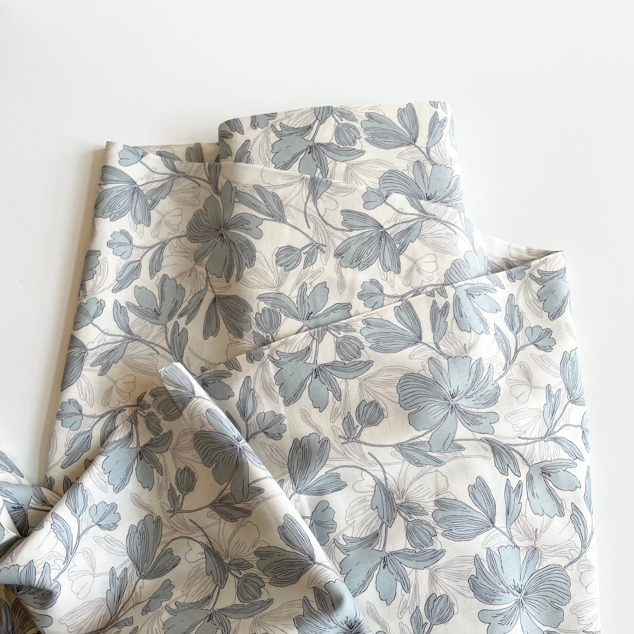 Hokkoh Cotton / Rayon Lawn - Pressed Flowers Sky
