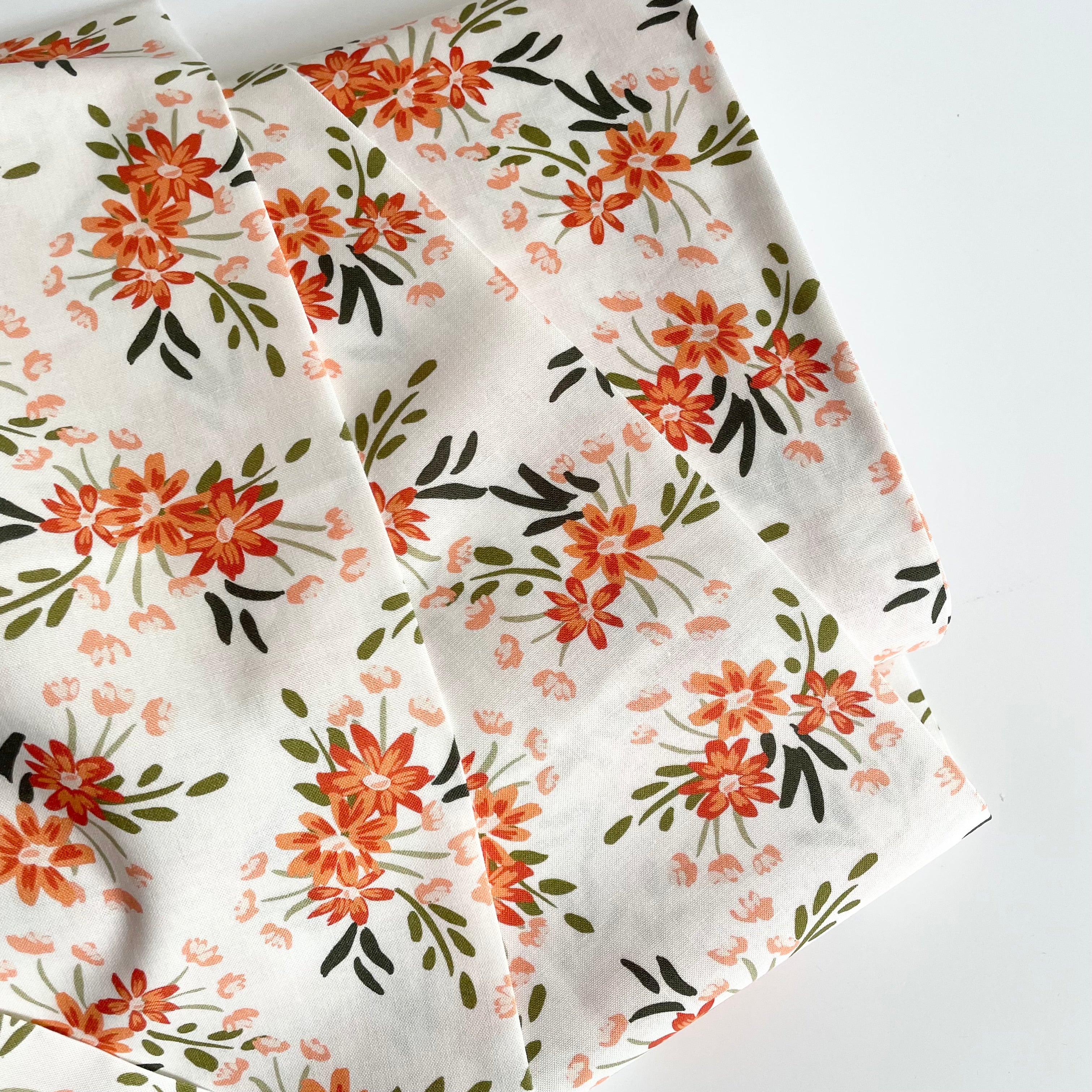 Cloud9 Fabrics : Crimson & Evergreen - Warm Sprouts