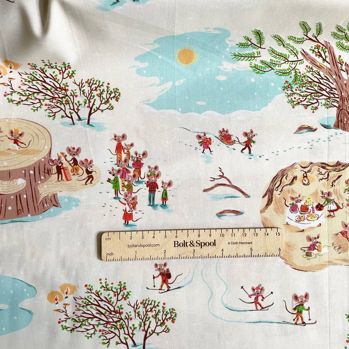 Windham Fabrics - Christmas Mice Cream