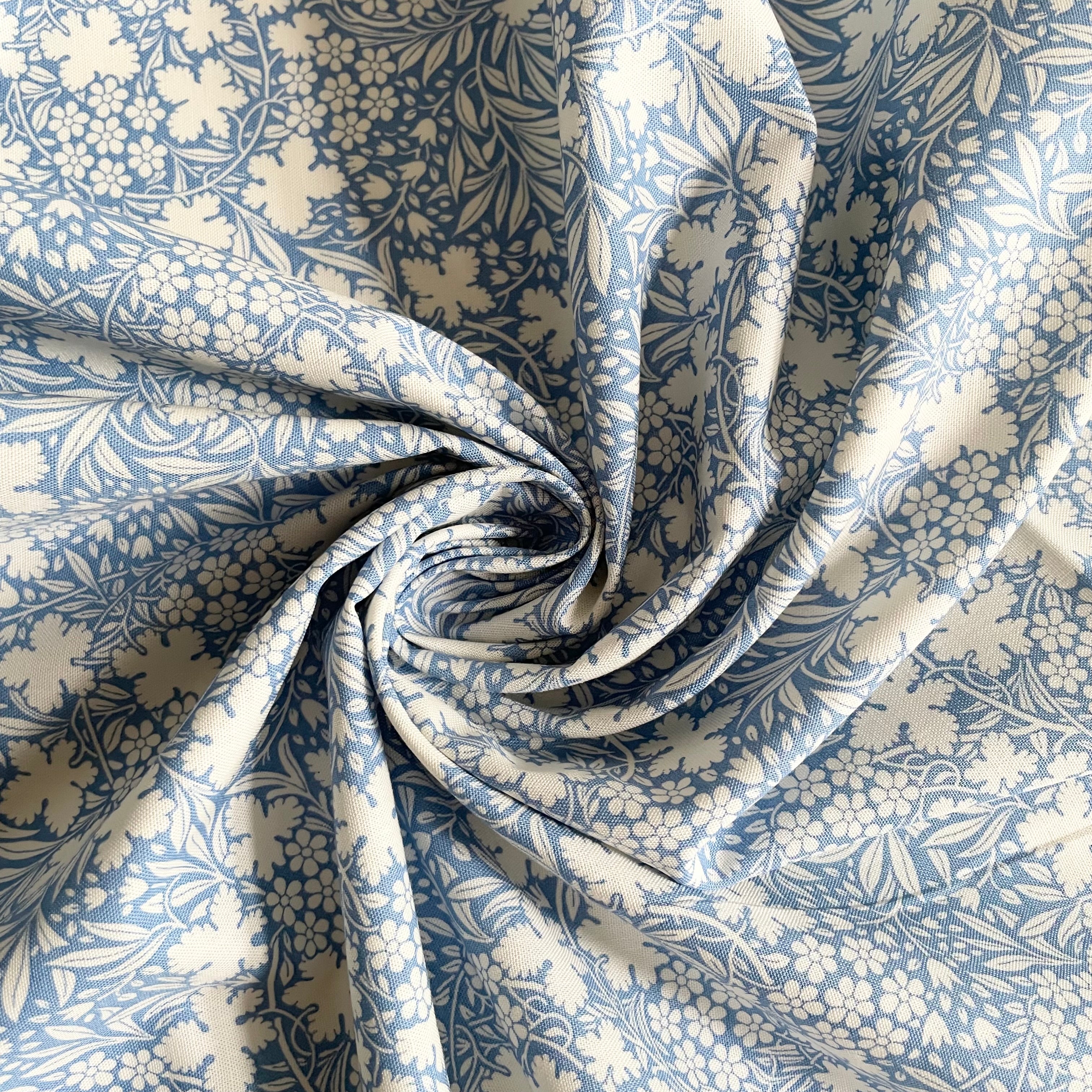 Tilda Fabrics : Something Blue - Bushbloom Blue