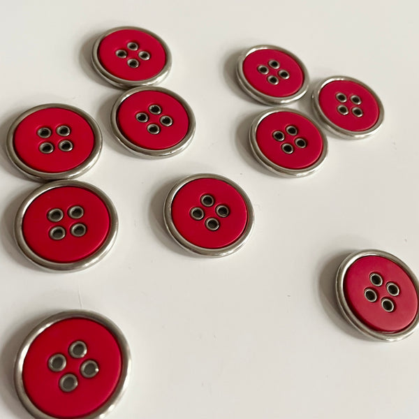Metal / Plastic Four-Hole Button