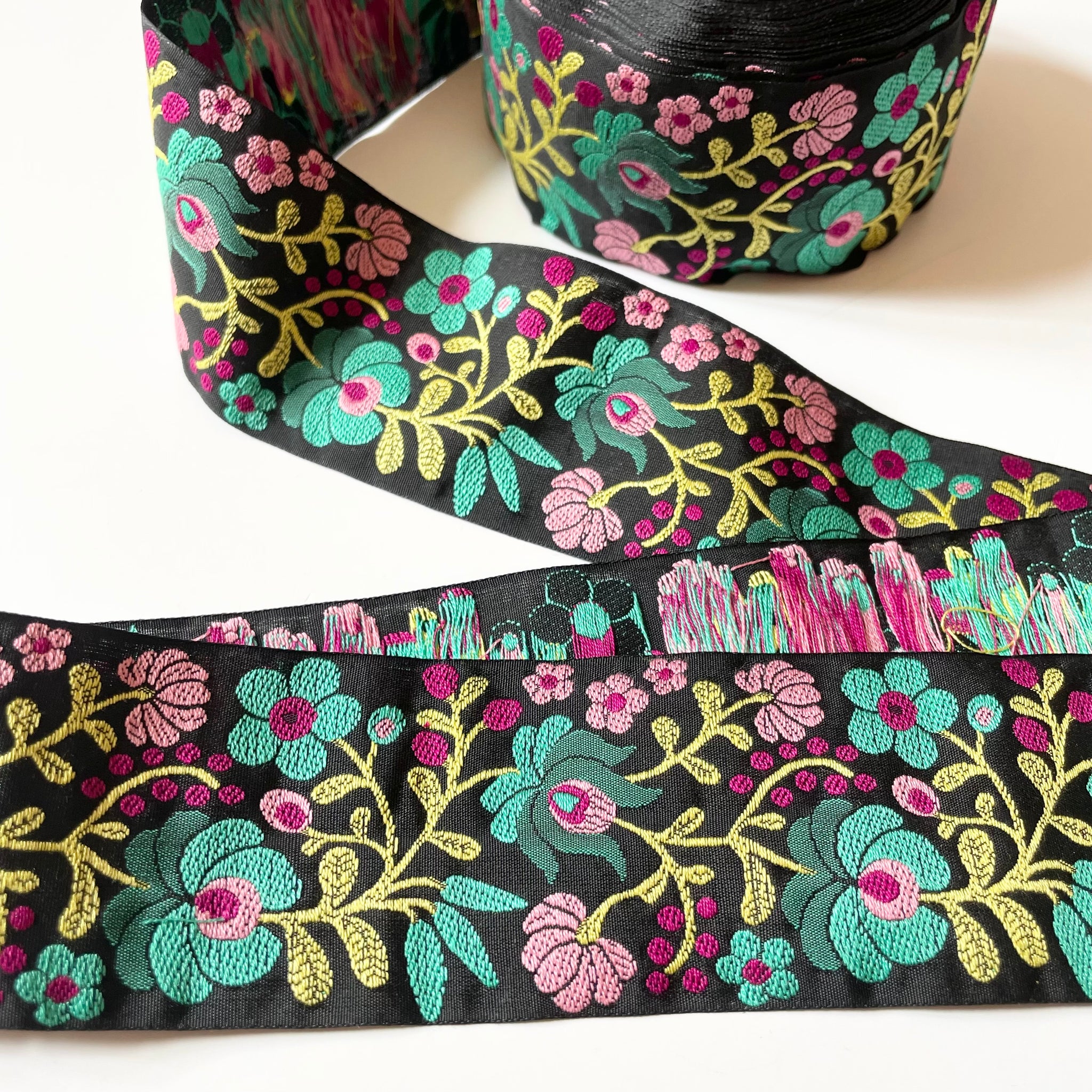 Kafka Ribbon : Frida Flower Meadow - Pink