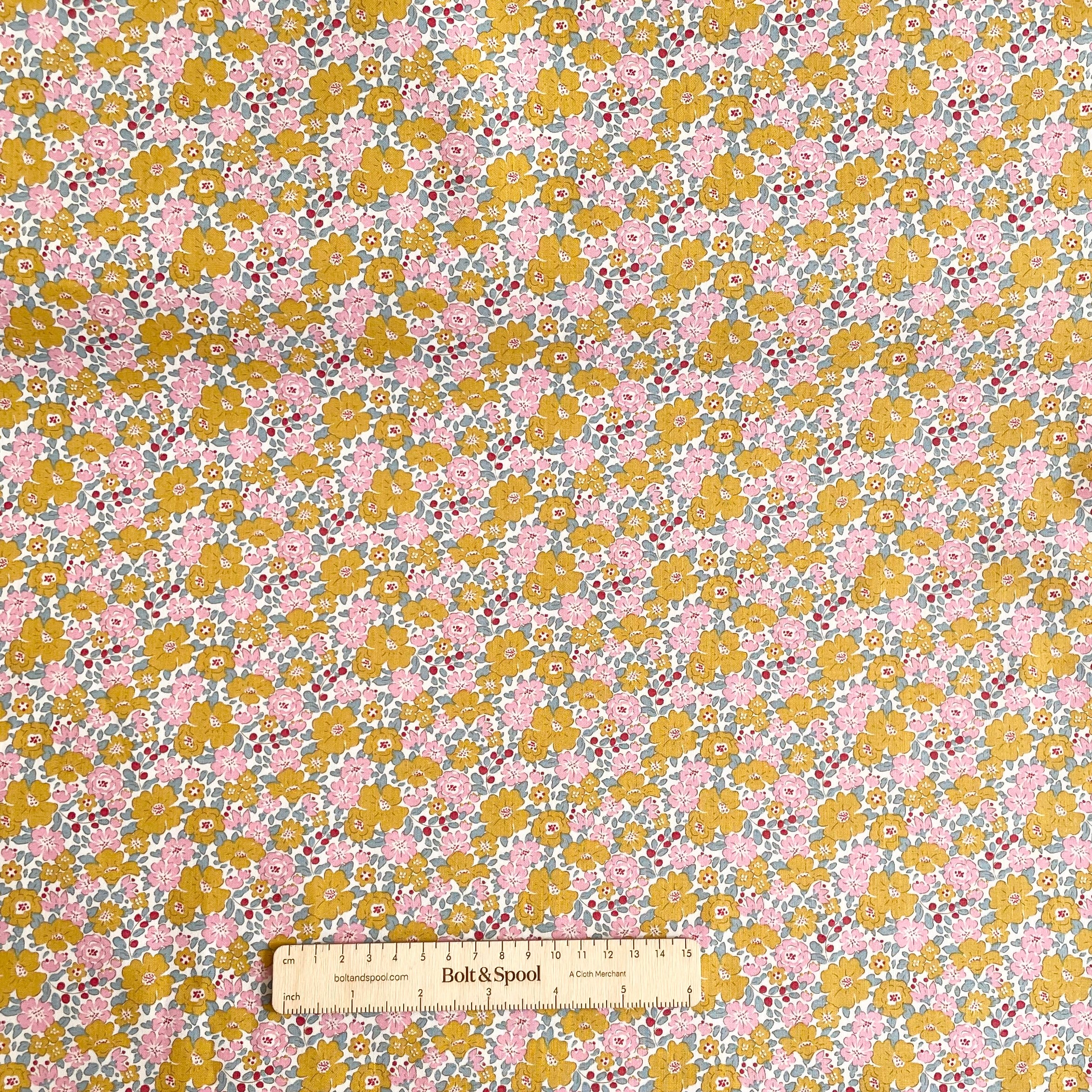 Tilda Fabrics : Creating Memories - Harper Yellow
