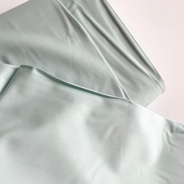 AGF Pure Solids - Crystalline