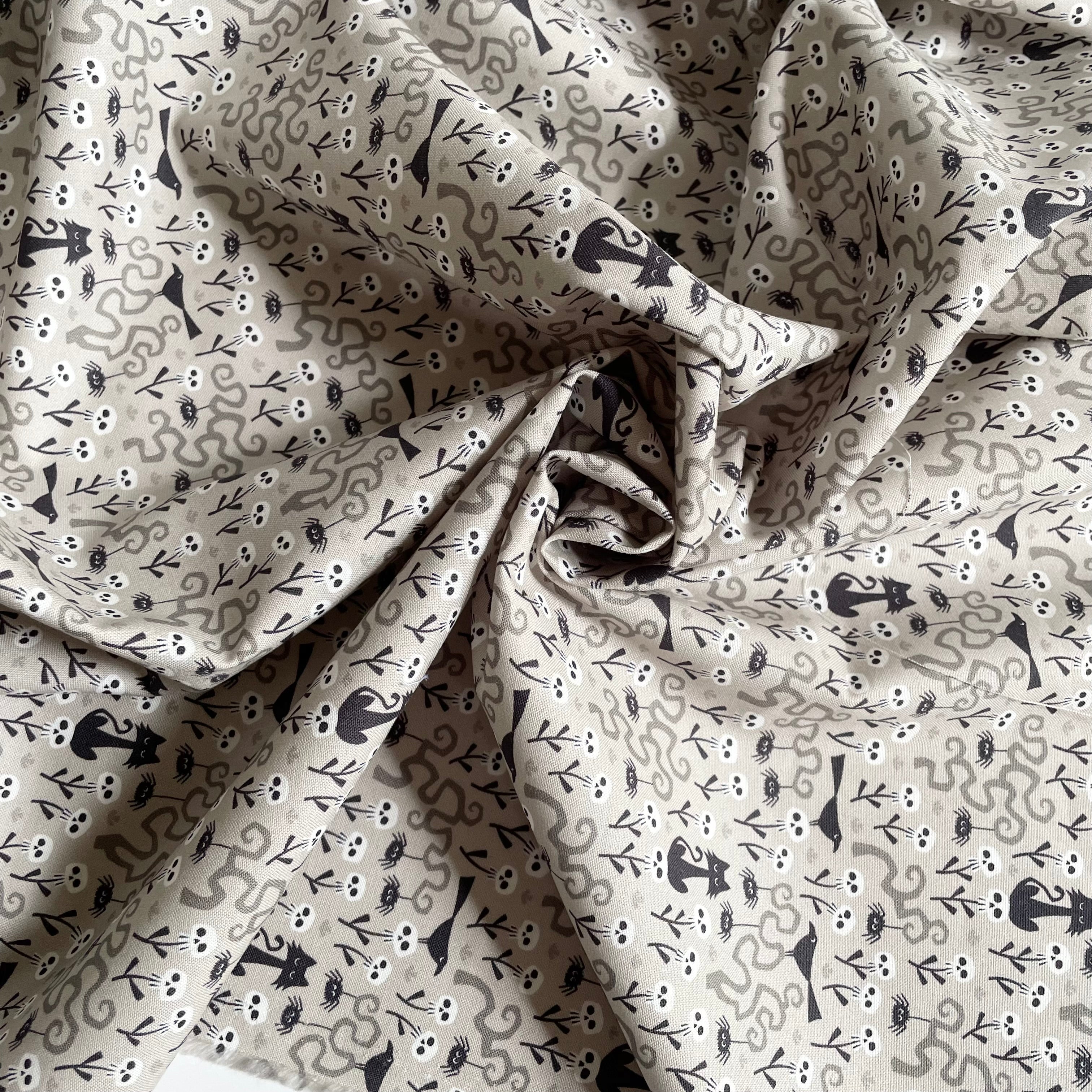 Cloud9 Organic Cotton : Gothic Whimsy - Skulls Garden