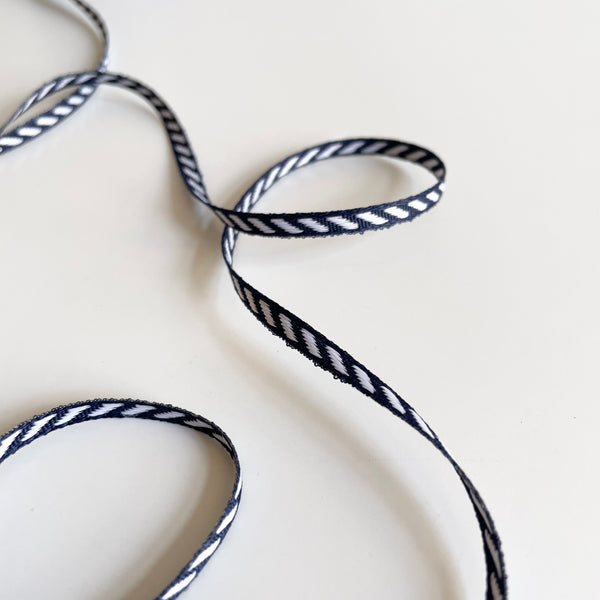 May Arts Ribbon : Diagonal Stripes - Navy / White