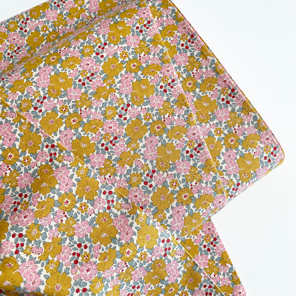 Tilda Fabrics : Creating Memories - Harper Yellow