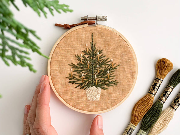 Matryoshka : Christmas Tree Embroidery Kit