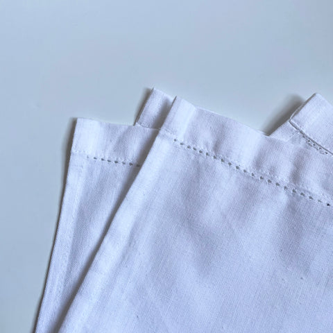 Dunroven House Cotton / Linen Tea Towel - White