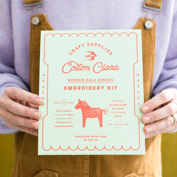 Cotton Clara : Dala Horses Embroidery Board Kit