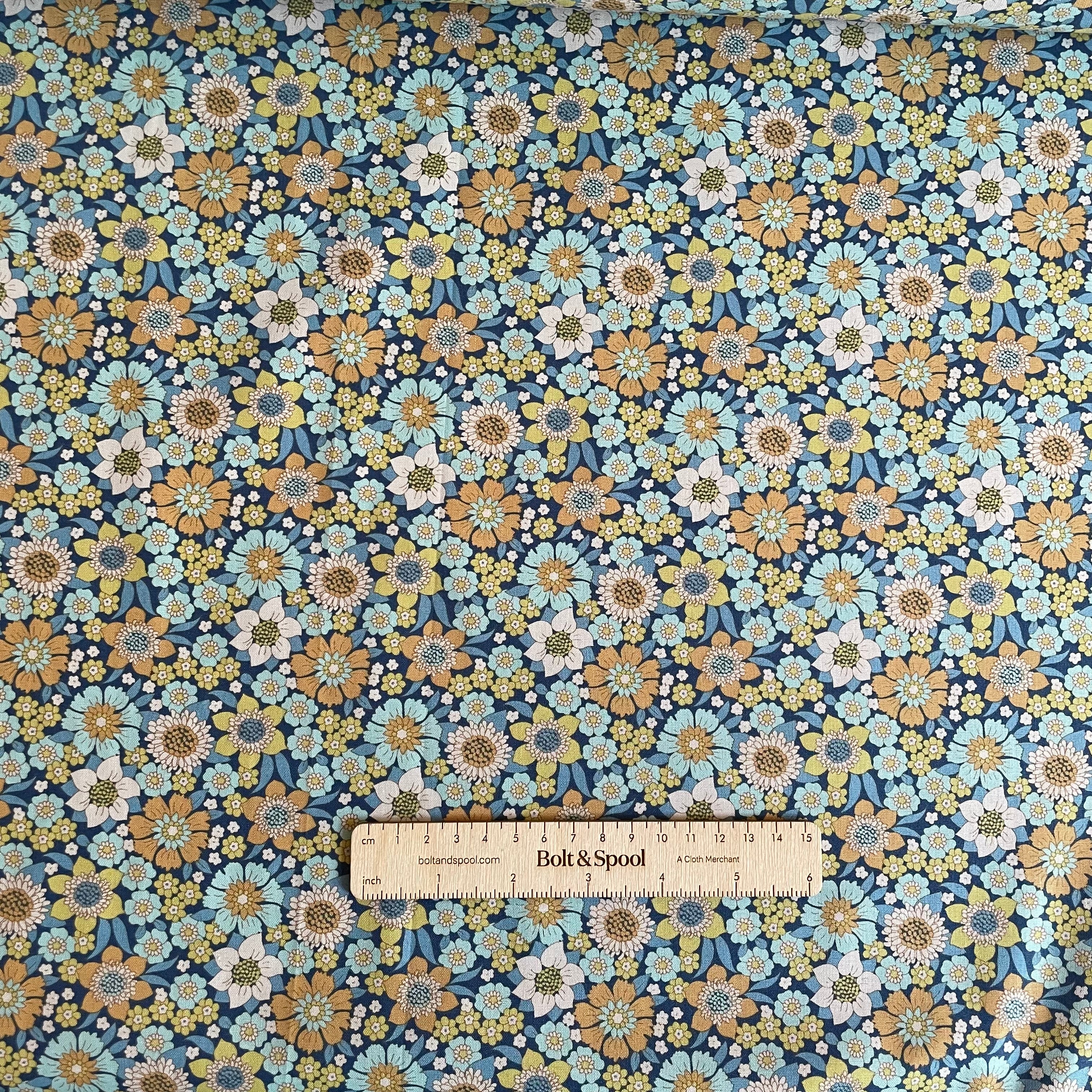 Tilda Fabrics : Wallflower - Lauren Blue