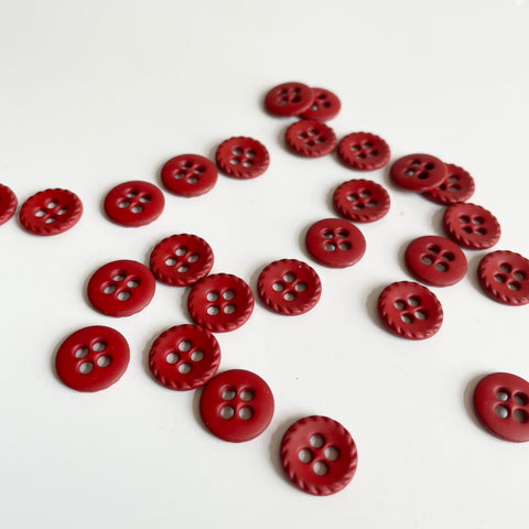Crimped Edge Metal Button - Red