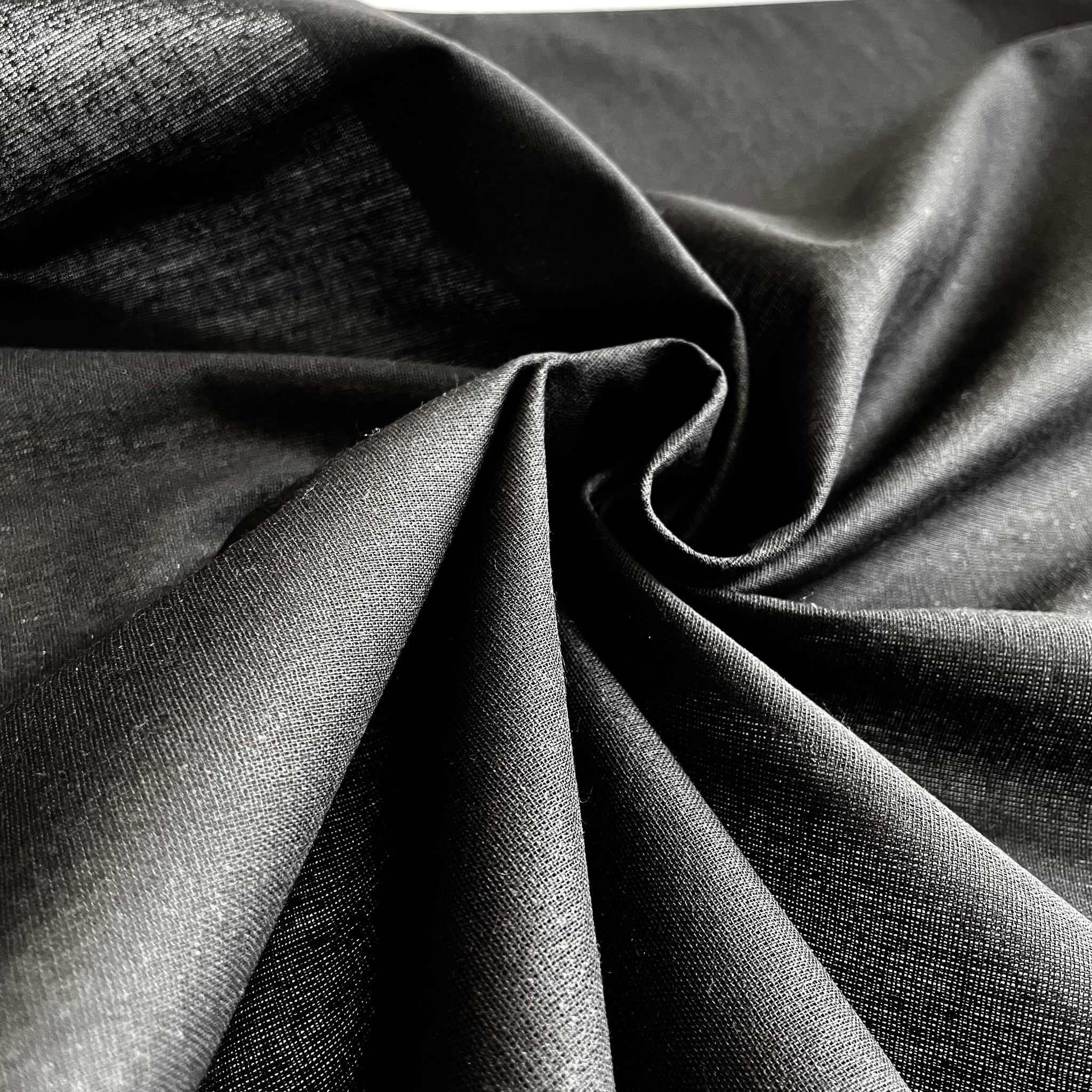 Fusible Cotton Interfacing - Heavy Weight Black