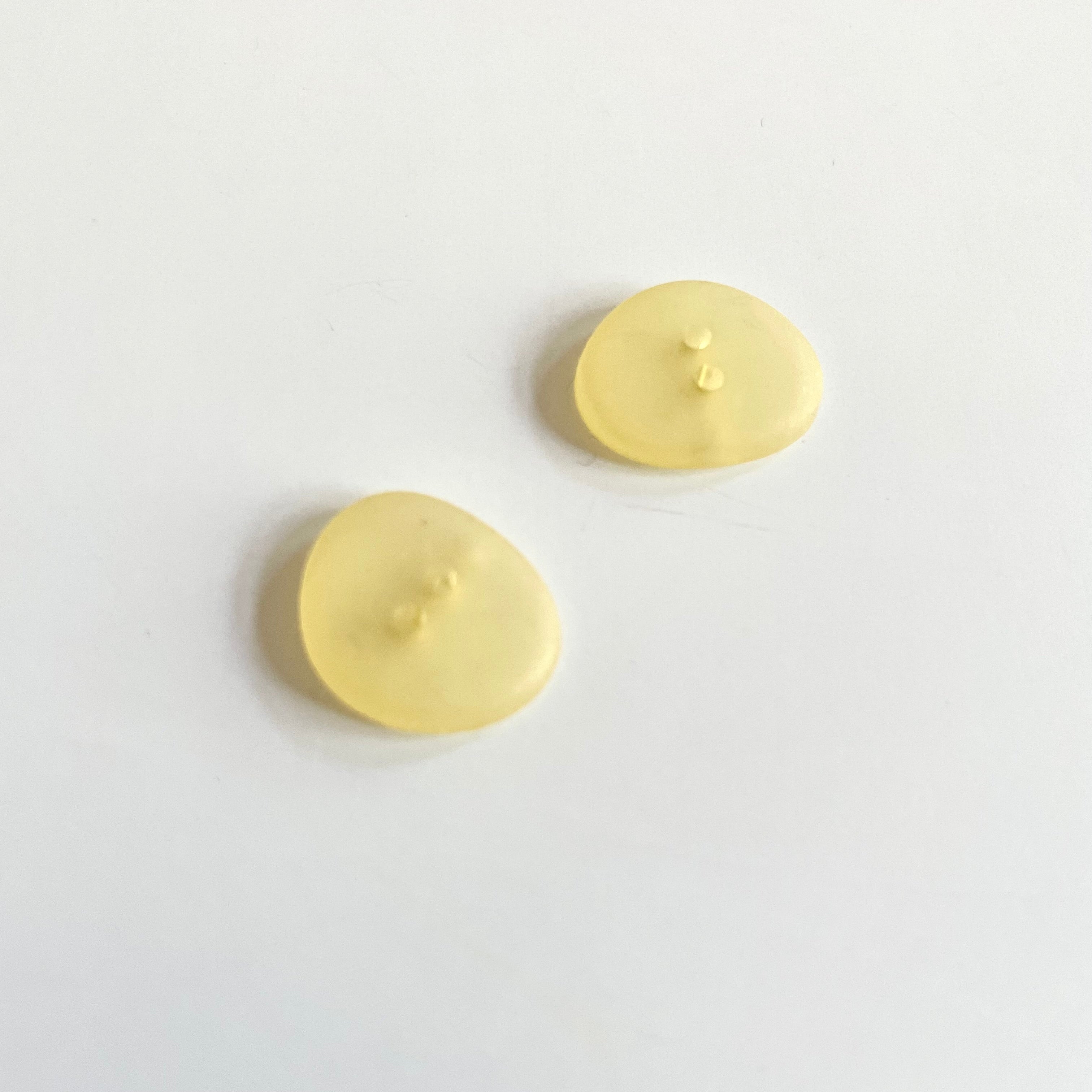 Single Beach Glass Button - Yellow