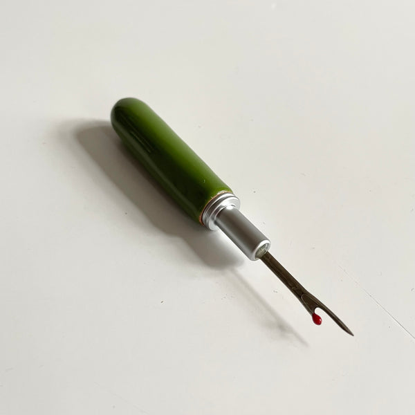 Armour Mercantile : Ceramic Handle Seam Ripper