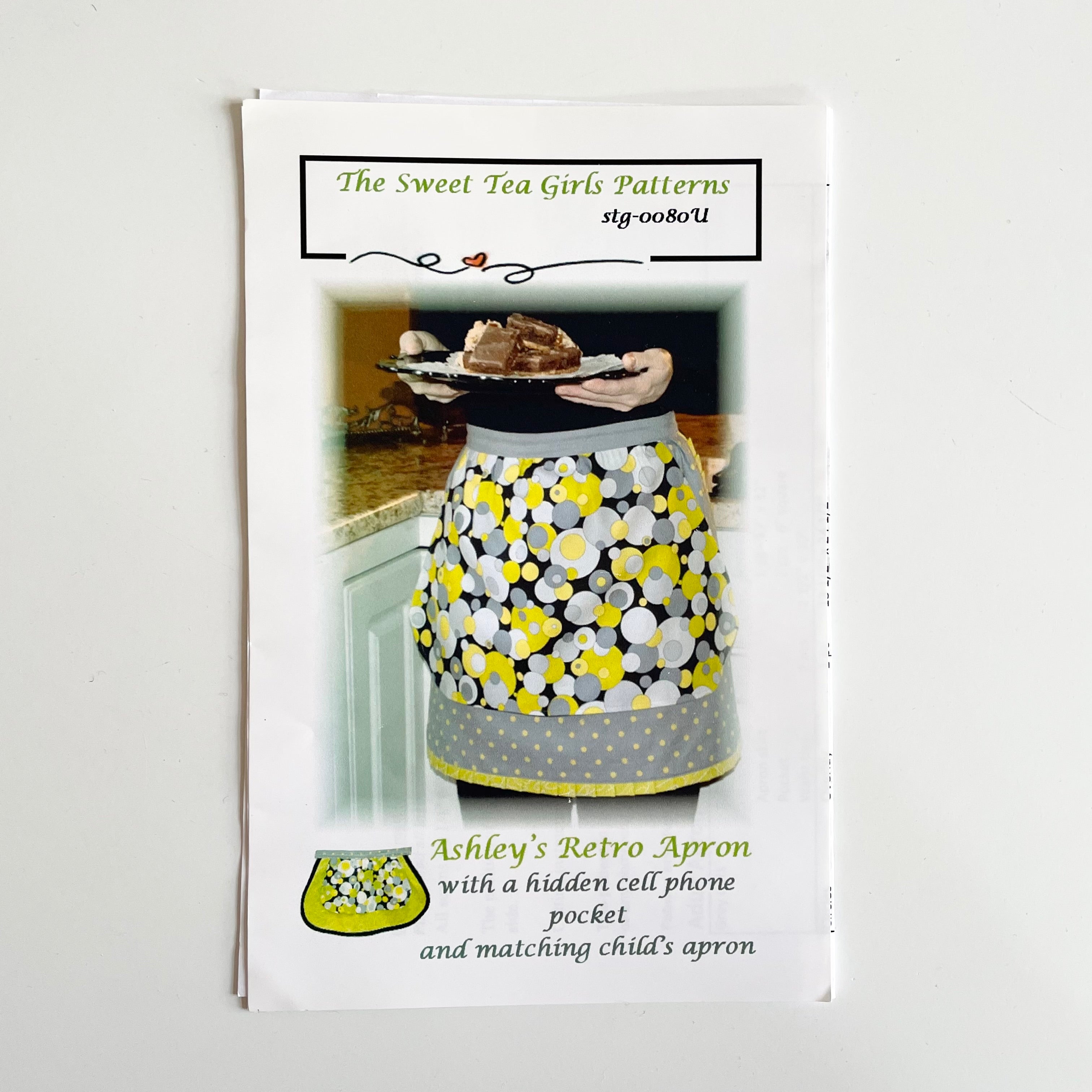 The Sweet Tea Girls Patterns : Ashley's Retro Apron