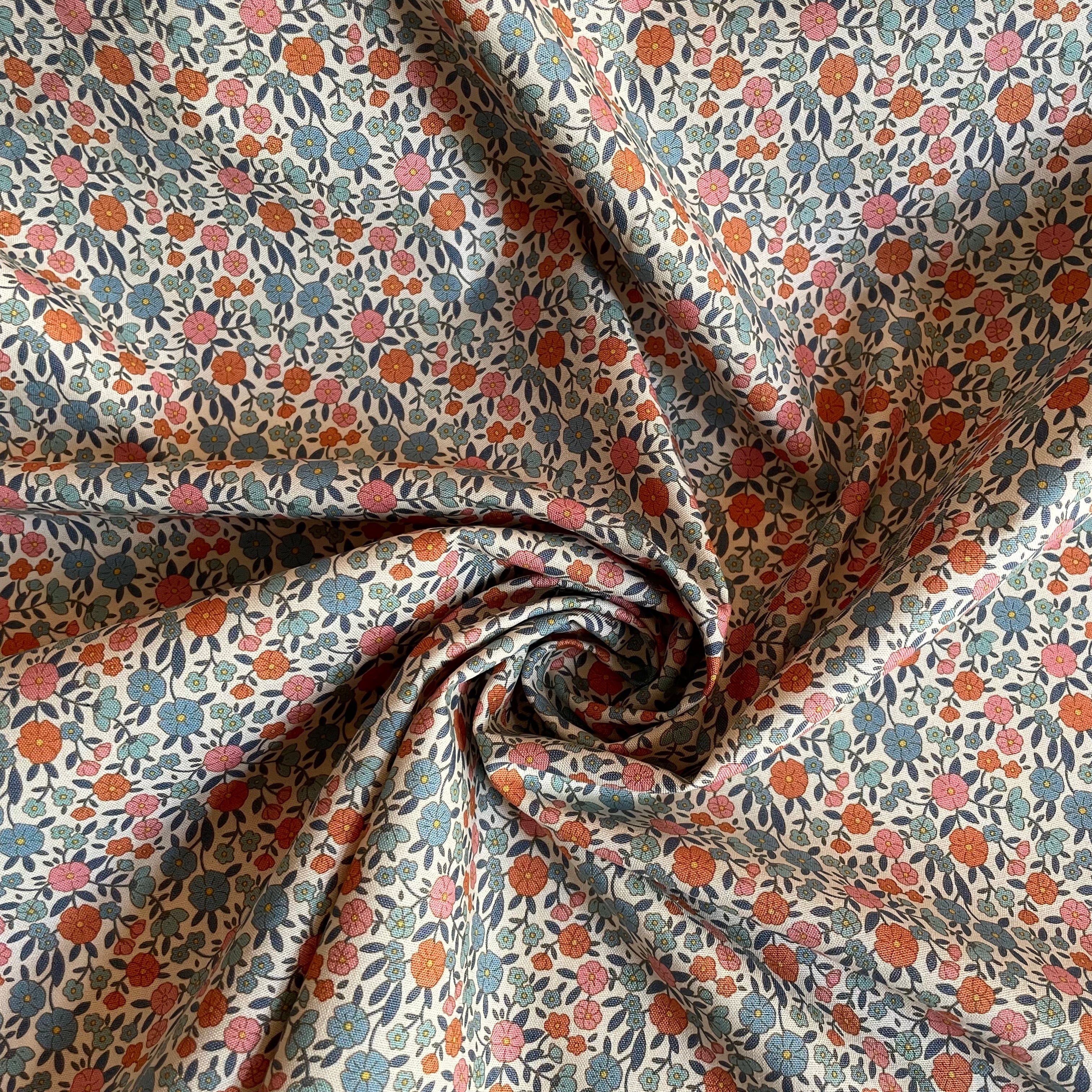 Tilda Fabrics : Wallflower - Janice Blue