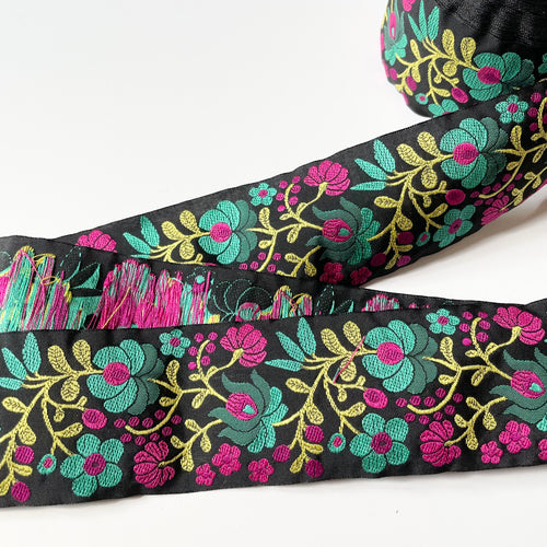 Kafka Ribbon : Frida Flower Meadow - Fuchsia