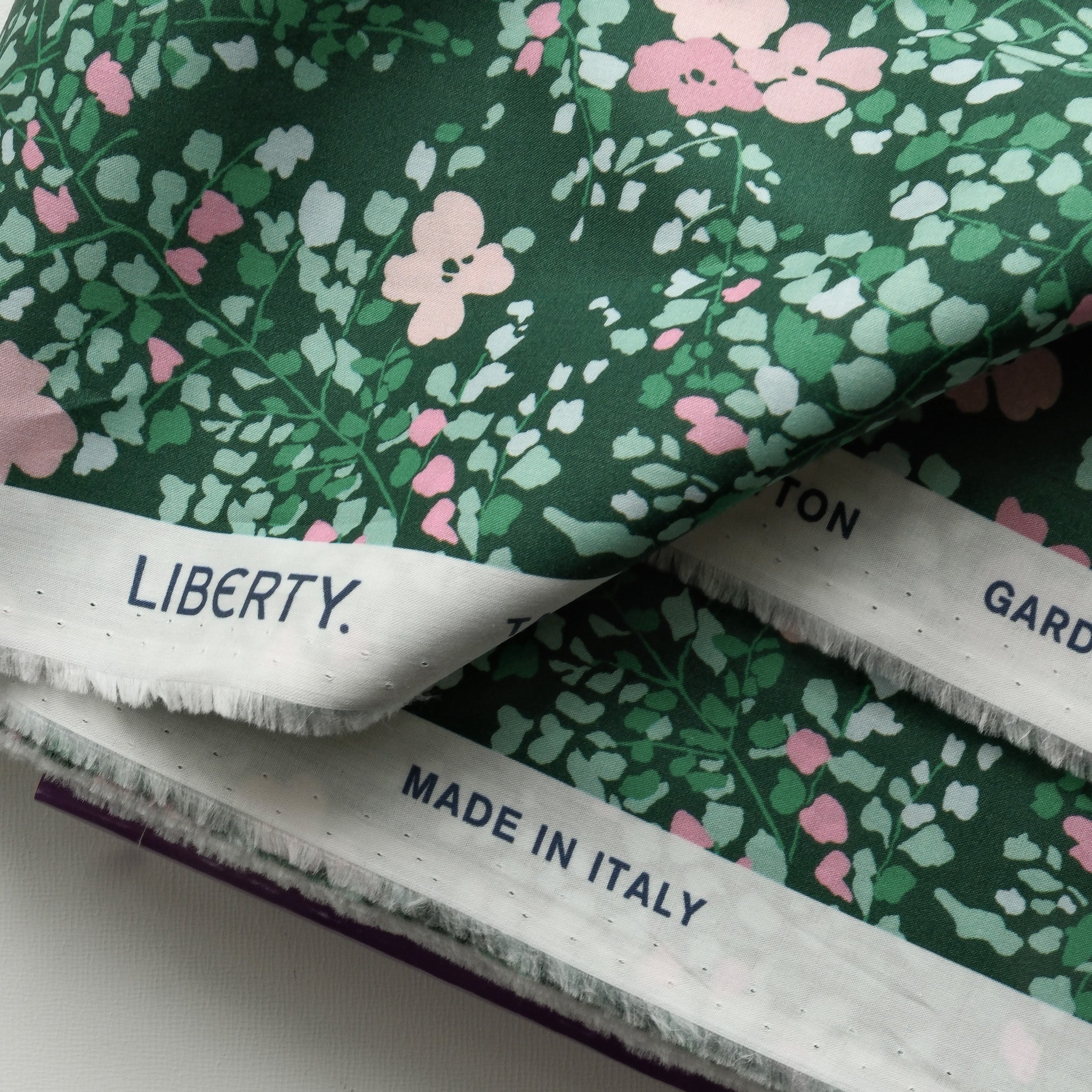 Liberty Fabrics Garden Melody Collection : Fluttering Buds A