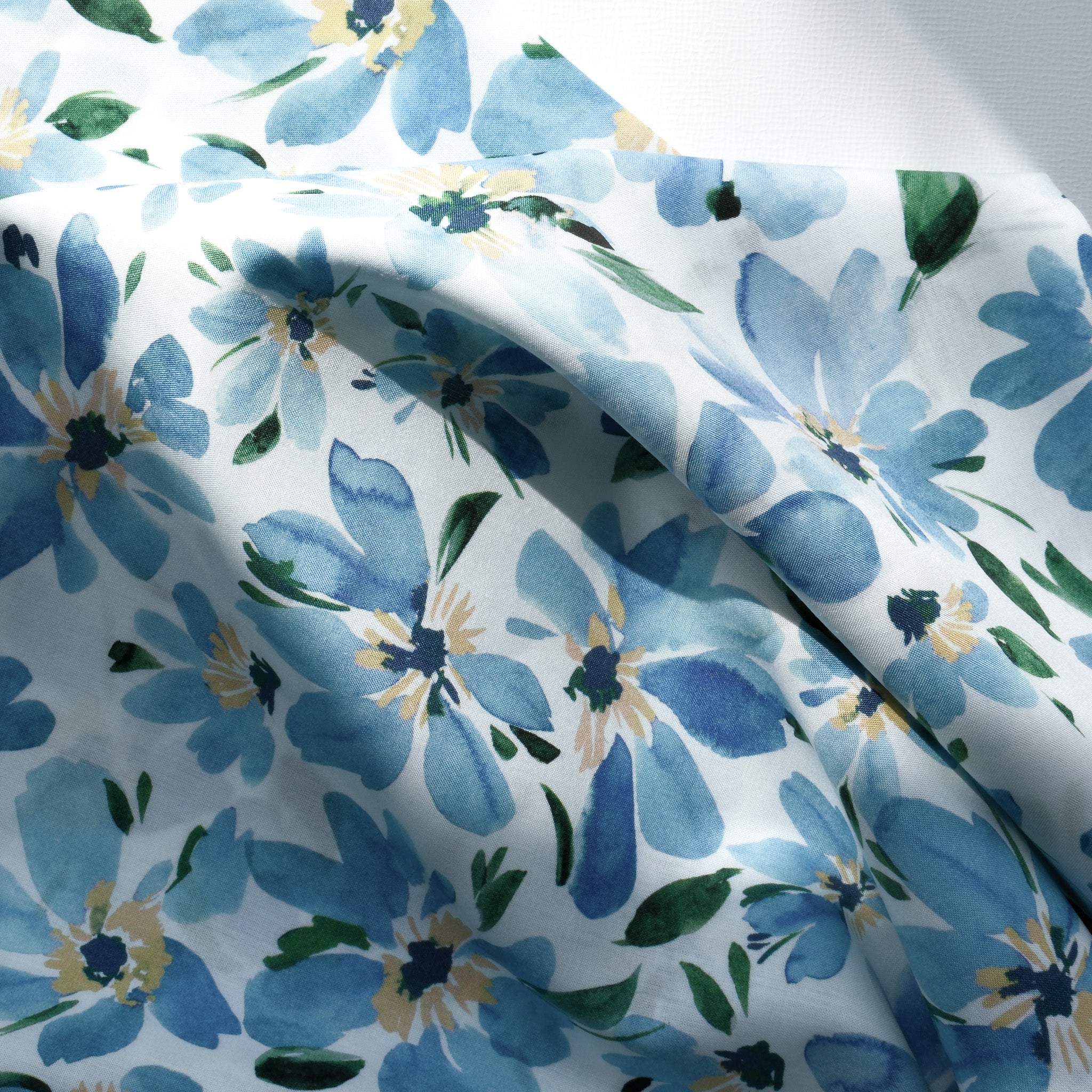 Liberty Fabrics Garden Melody Collection : Watercolor Petals B