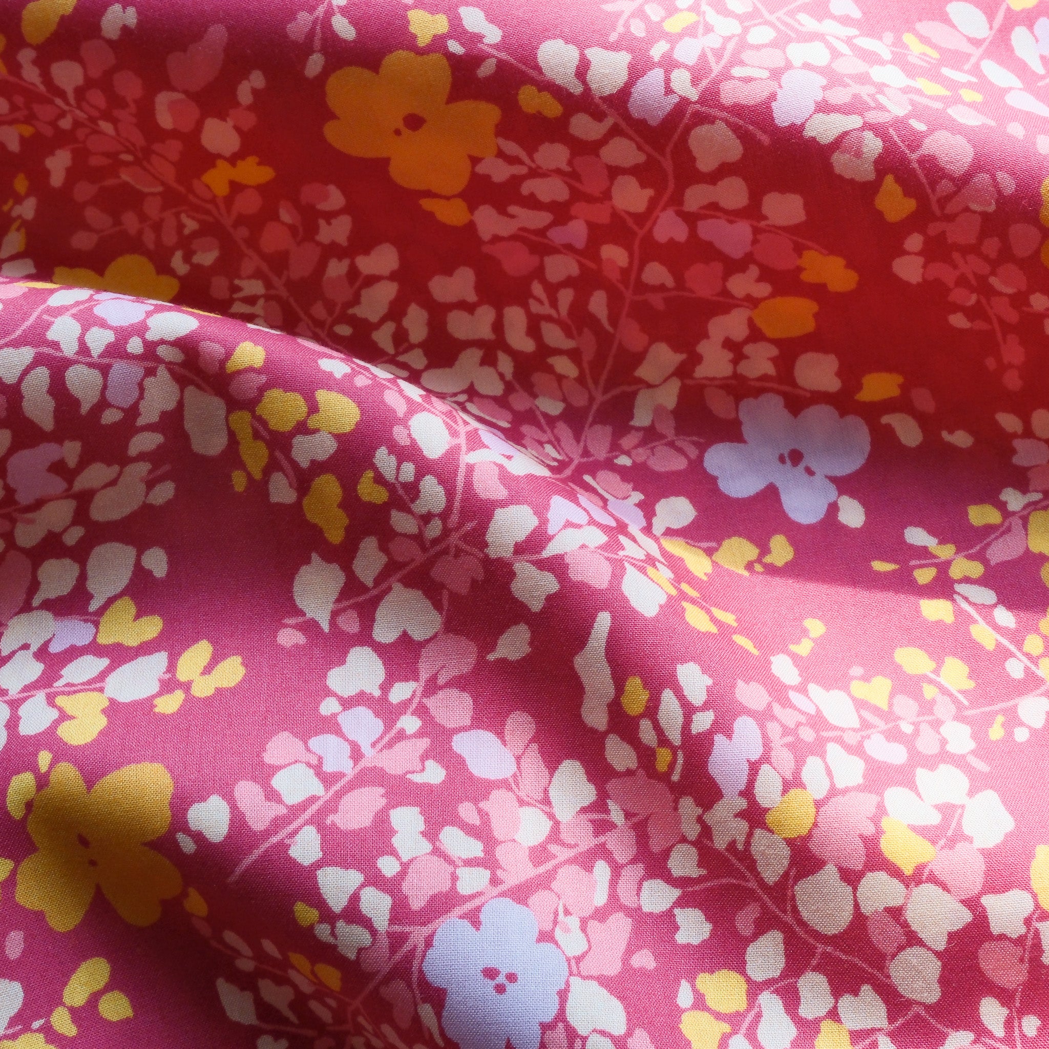 Liberty Fabrics Garden Melody Collection : Fluttering Buds C
