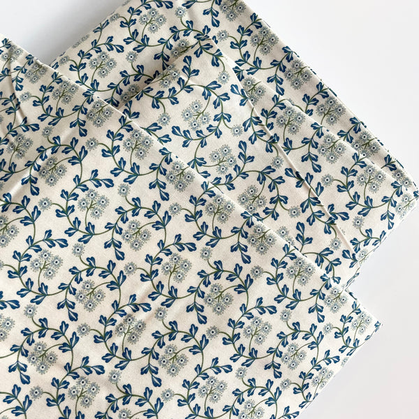 Cloud9 Organic Cotton : Summer Garden - Flowering Lace Blue