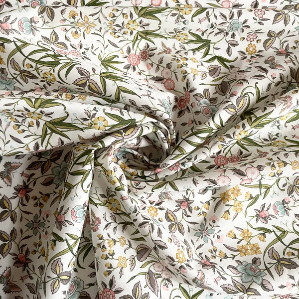 Liberty Fabrics Classic Tana Lawn : Tapestry A