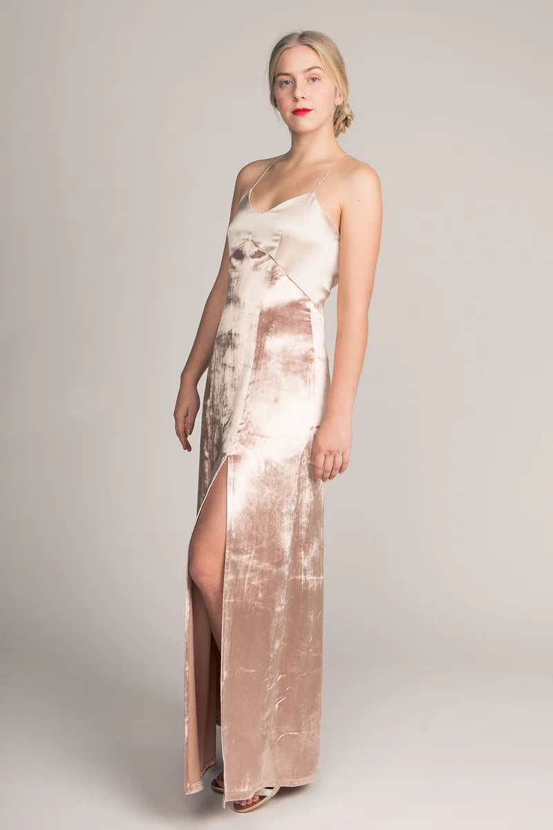 Named Patterns : Elizabeth Gown