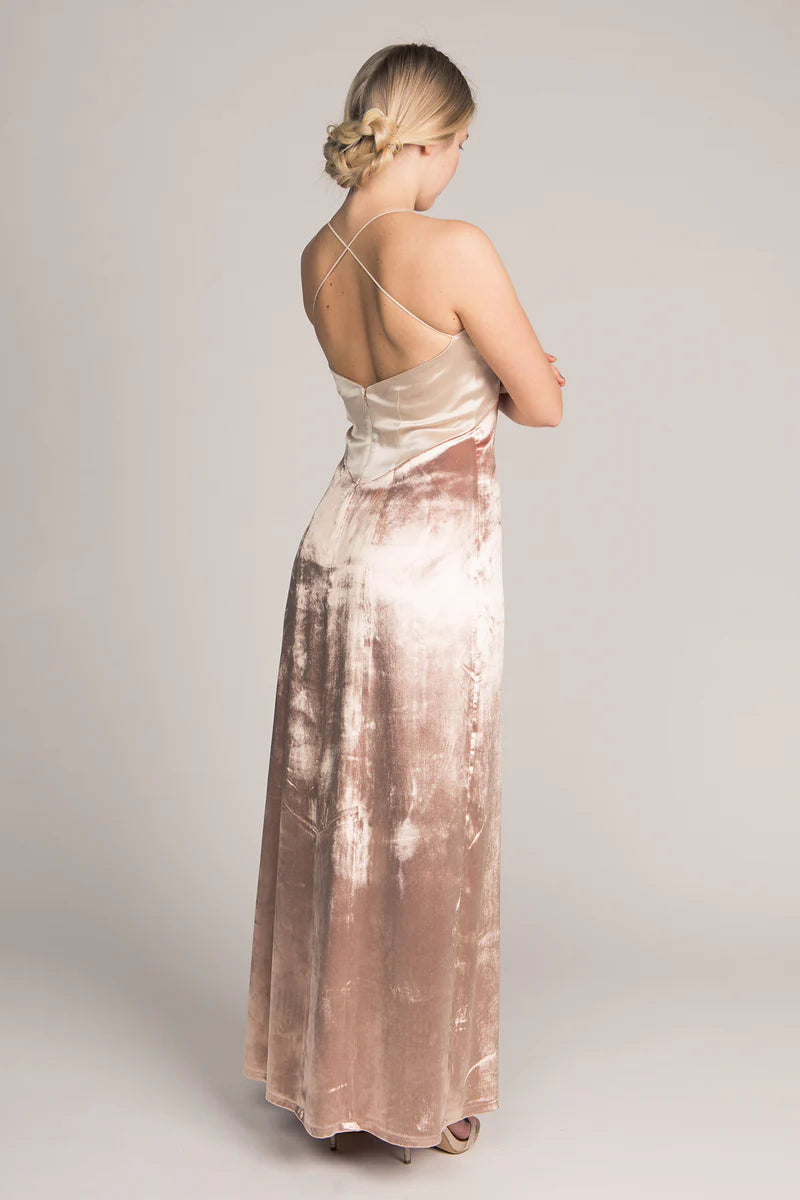 Named Patterns : Elizabeth Gown