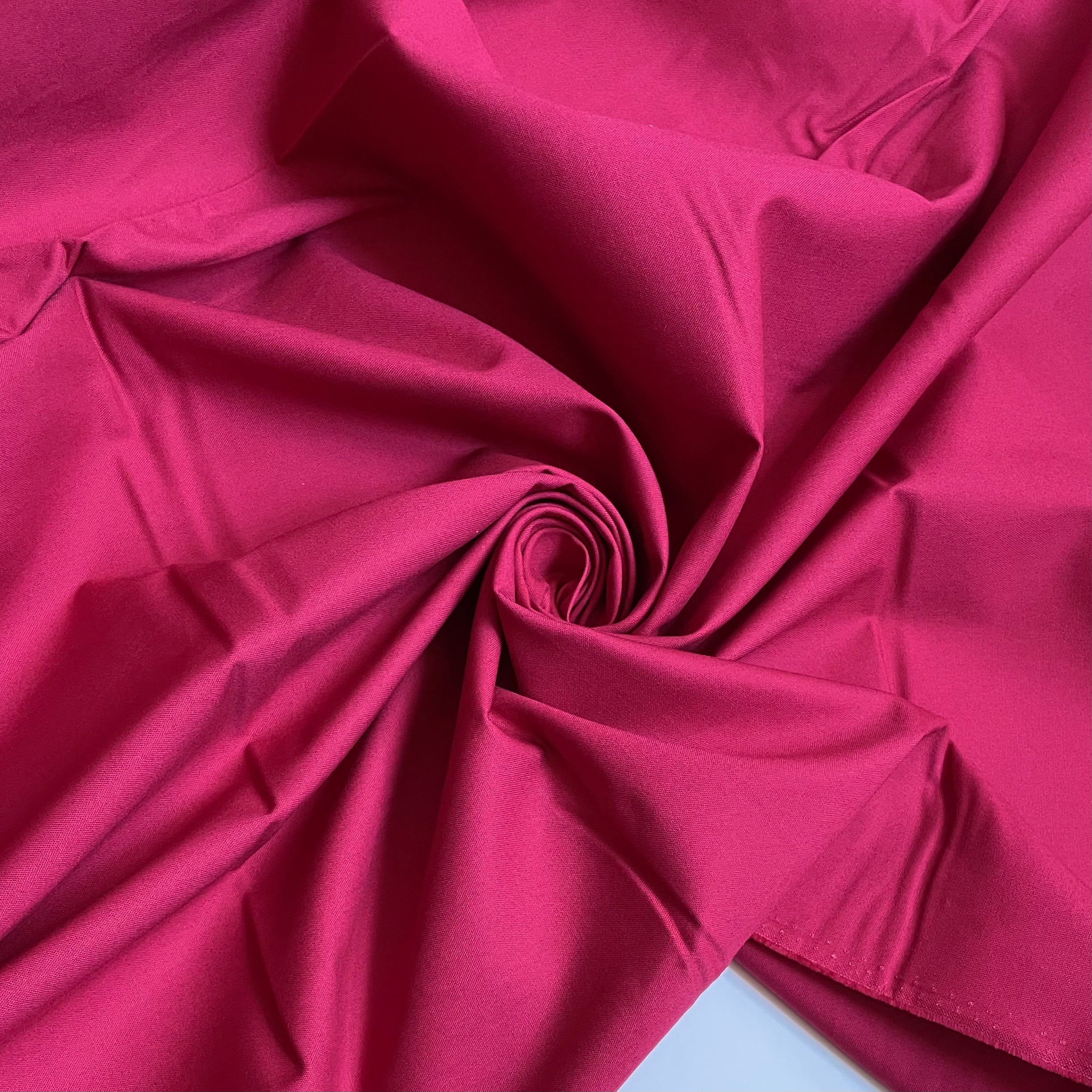 Tilda Fabrics : Solid Burgundy
