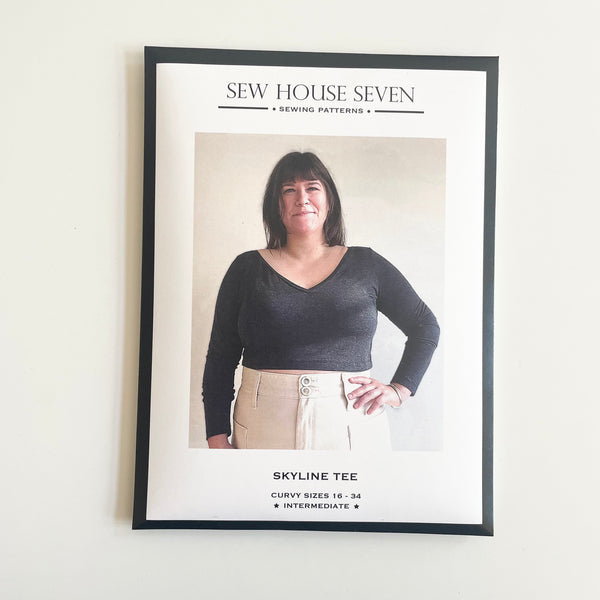 Sew House Seven Patterns : Skyline Tee - Curvy