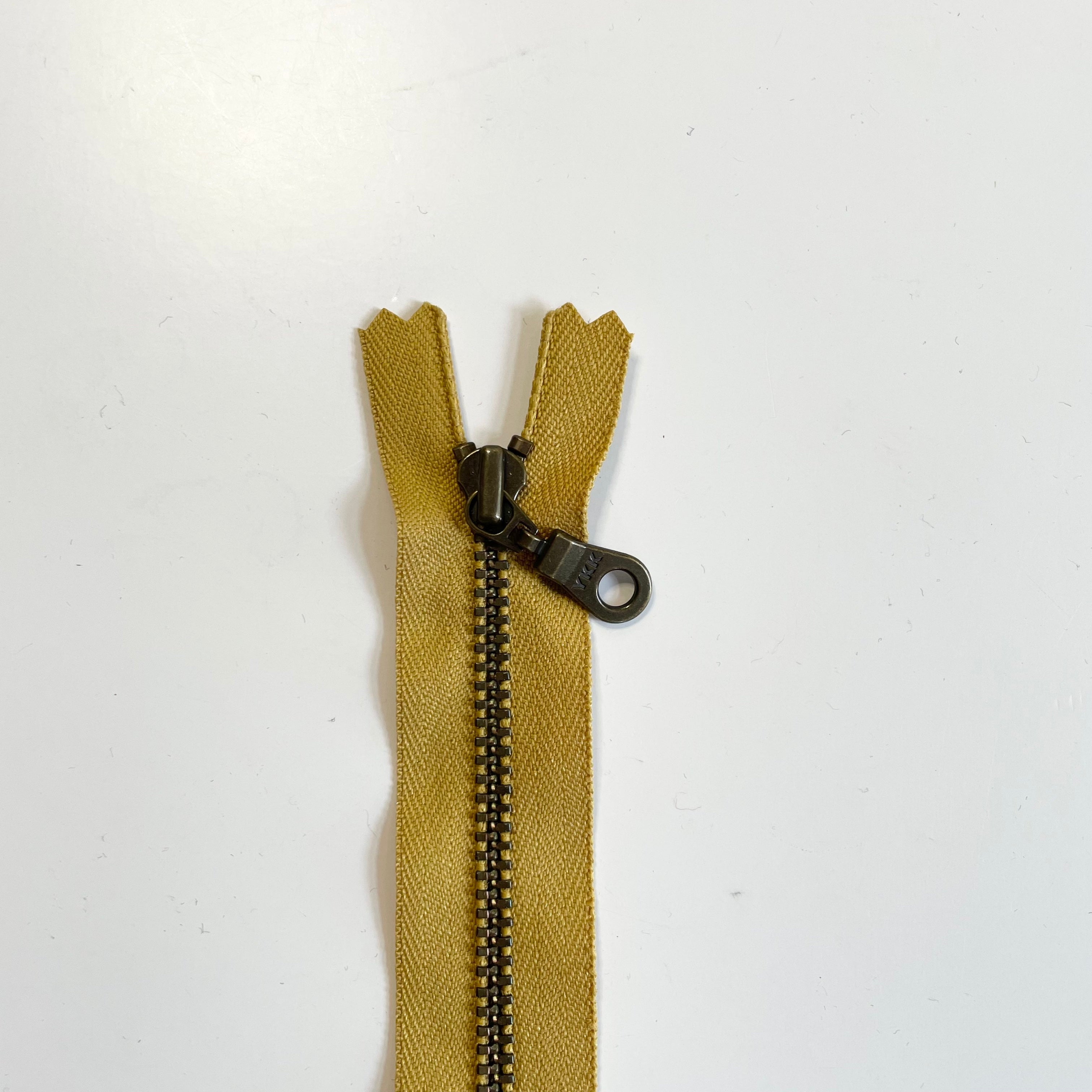 YKK Metal Donut-Pull Zipper - 4"