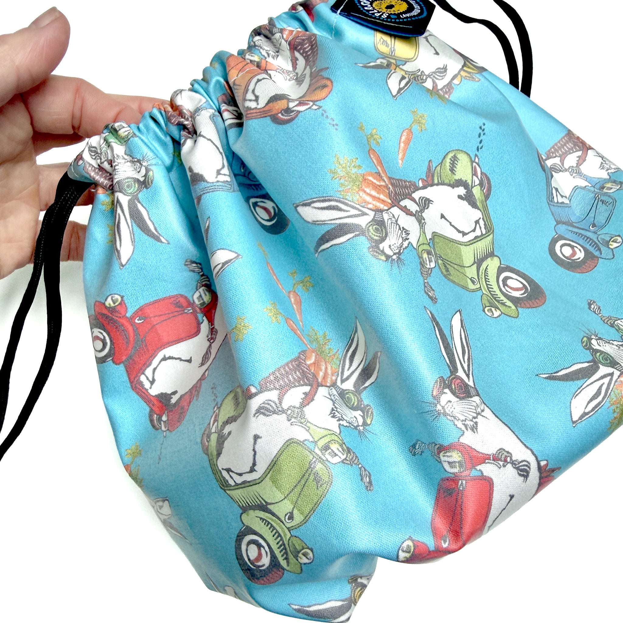 Cinch Bag Sewing Kit : Runaway Bunnies
