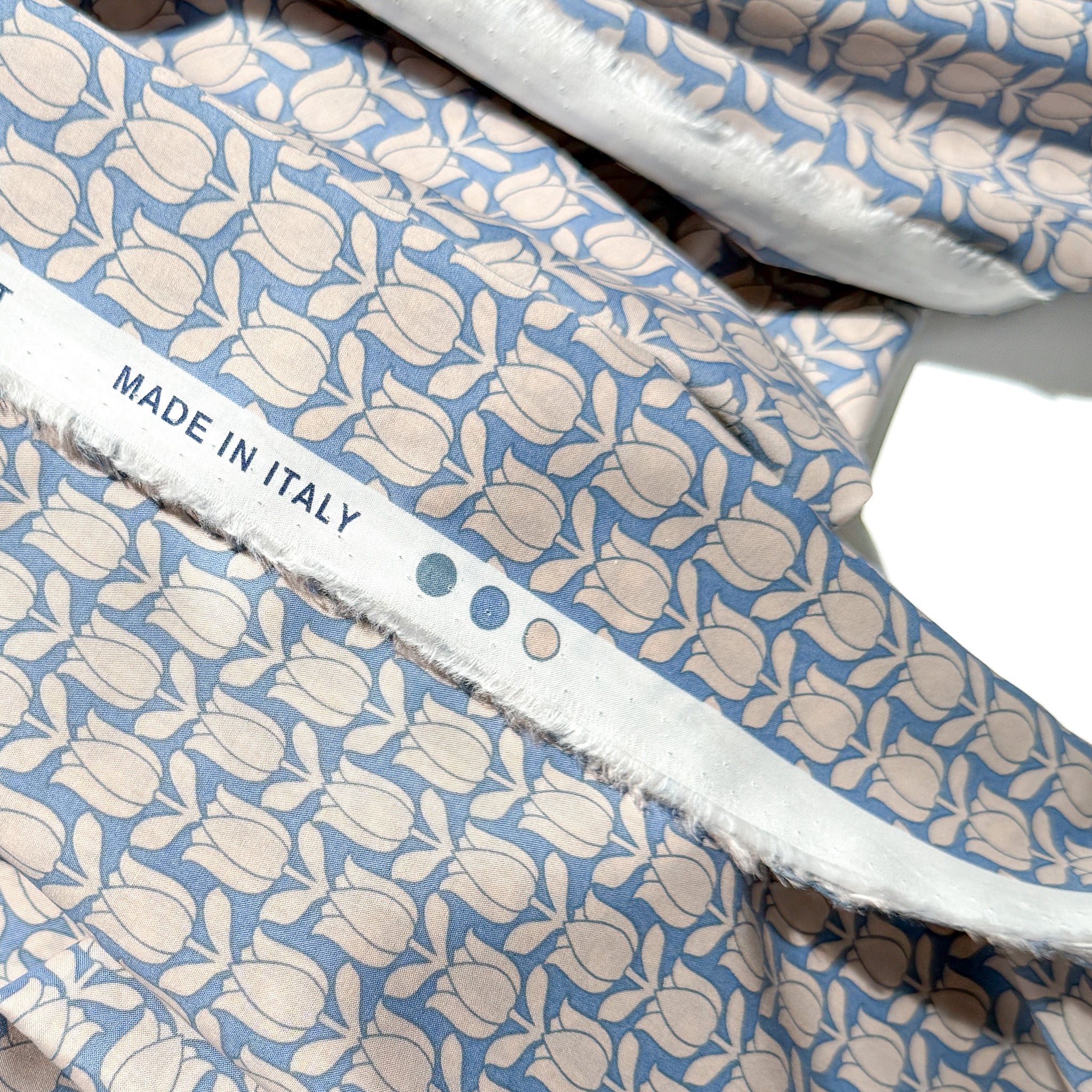 Liberty Fabrics Tana Lawn AW2026 Tulipomania B