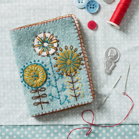 Corinne Lapierre : Felt Needle Case Kit