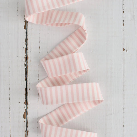 Double Fold Bias Binding : Delicate Pink Stripe