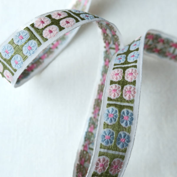 vintage woven floral geometrid jacquard ribbon