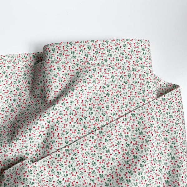 Liberty Fabrics by Riley Blake : Christmas Frost Berry A