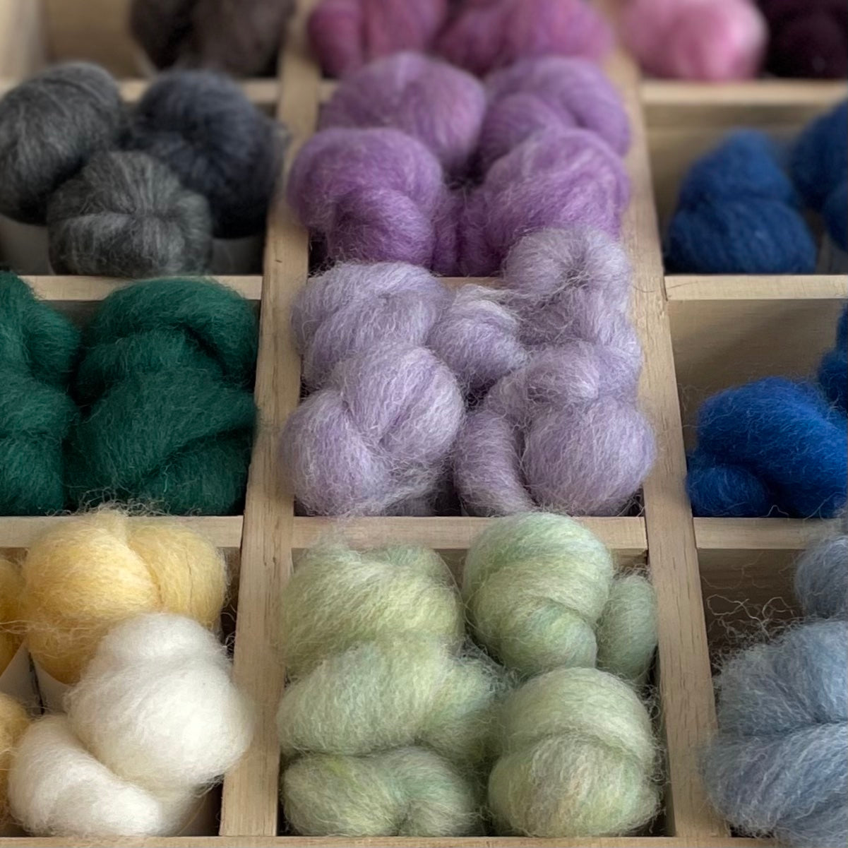 Felter's Wool Roving - 1/8 oz