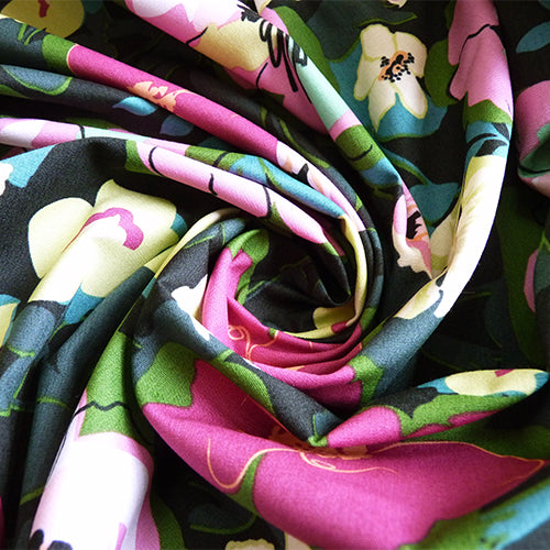 art gallery fabrics quilting cotton flower print