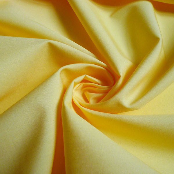 Art Gallery Fabrics : Pure Solids - Banana Cream