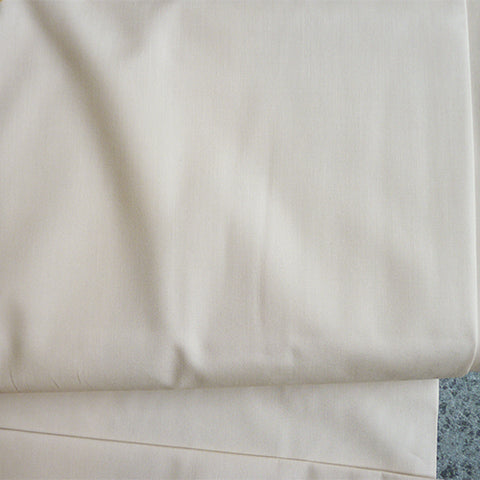 Art Gallery Fabrics : Pure Solids - Sandstone beige quilting cotton 