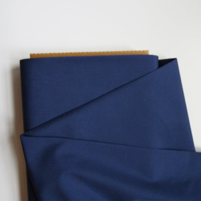 Art Gallery Fabrics : Pure Solids - Night Sea navy blue quilting cotton