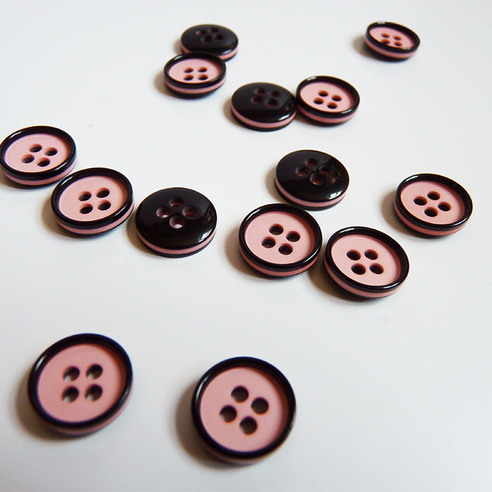Plastic Black-Rimmed Button - Pink