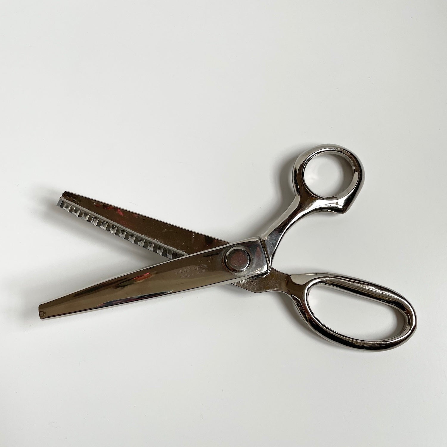 Studio Carta : Tailor's Pinking Shears