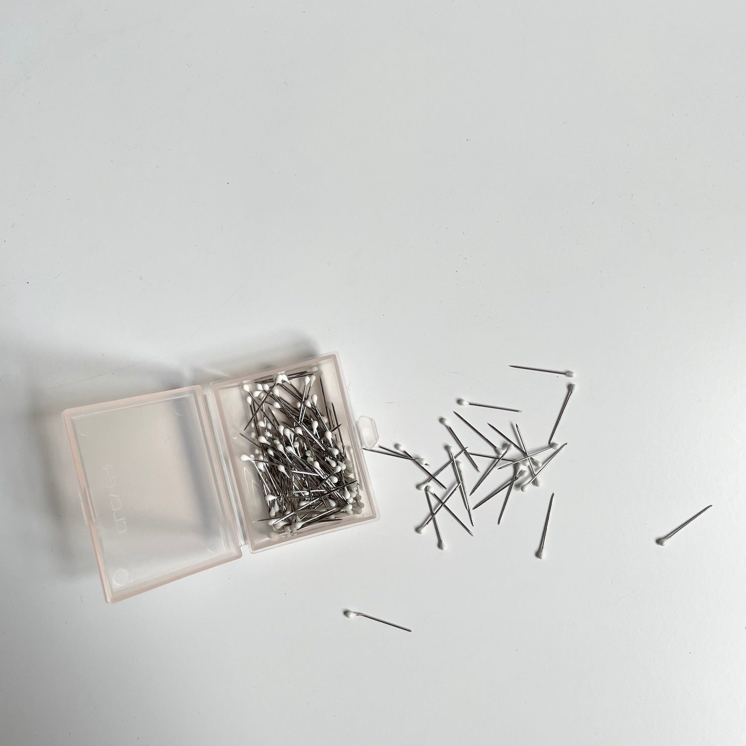 Clover : Applique Pins
